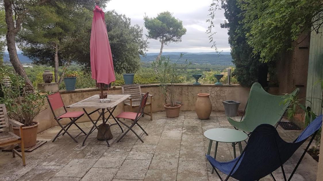 Vaugines La Maison De Charlie المظهر الخارجي الصورة