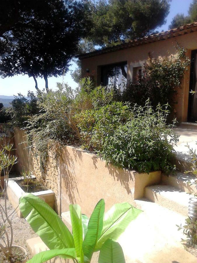 Vaugines La Maison De Charlie المظهر الخارجي الصورة